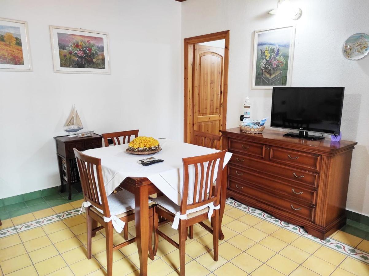 Casa Lupino Apartamento Orosei Exterior foto